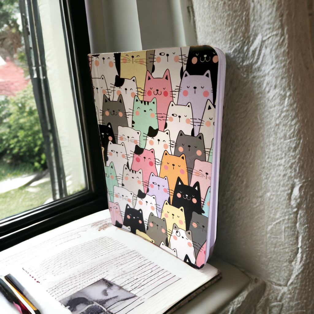 Notebook – Cats Pattern | Adorable Cat Lover Stationery Gift